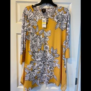JM collection size medium tunic top
